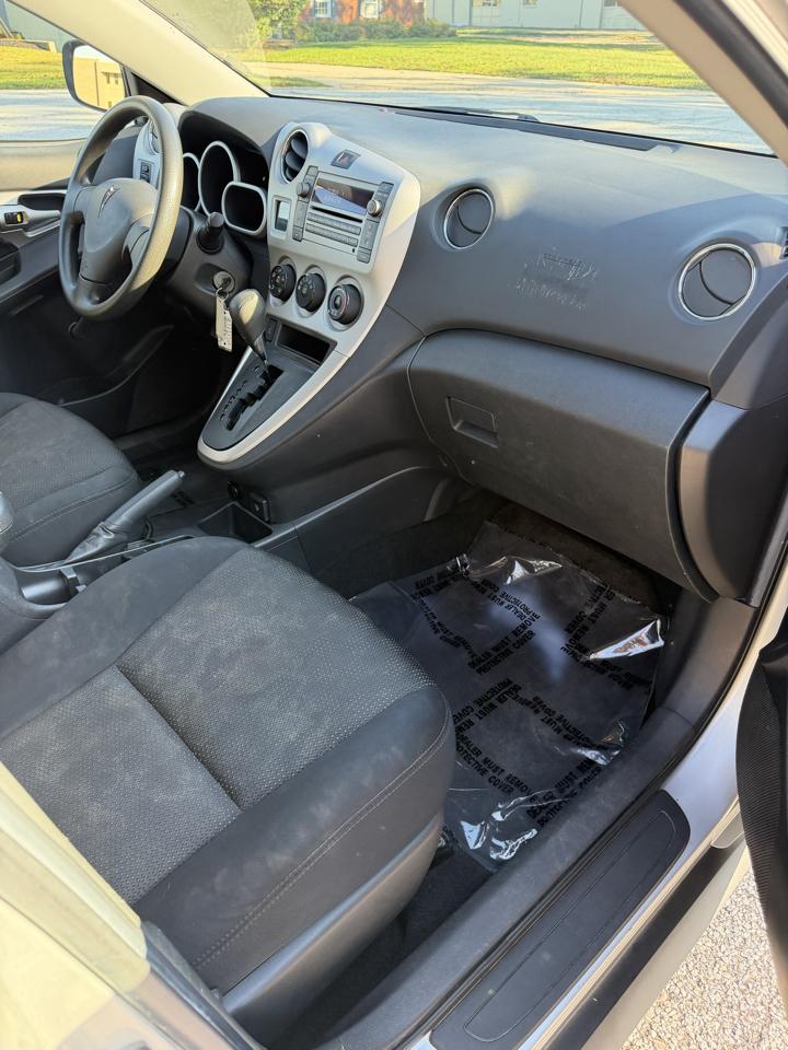 Pontiac Vibe AWD 2009