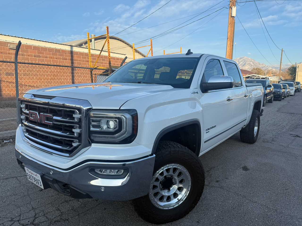 2018 GMC Sierra 1500 SLT Crew Cab Short Box 4WD