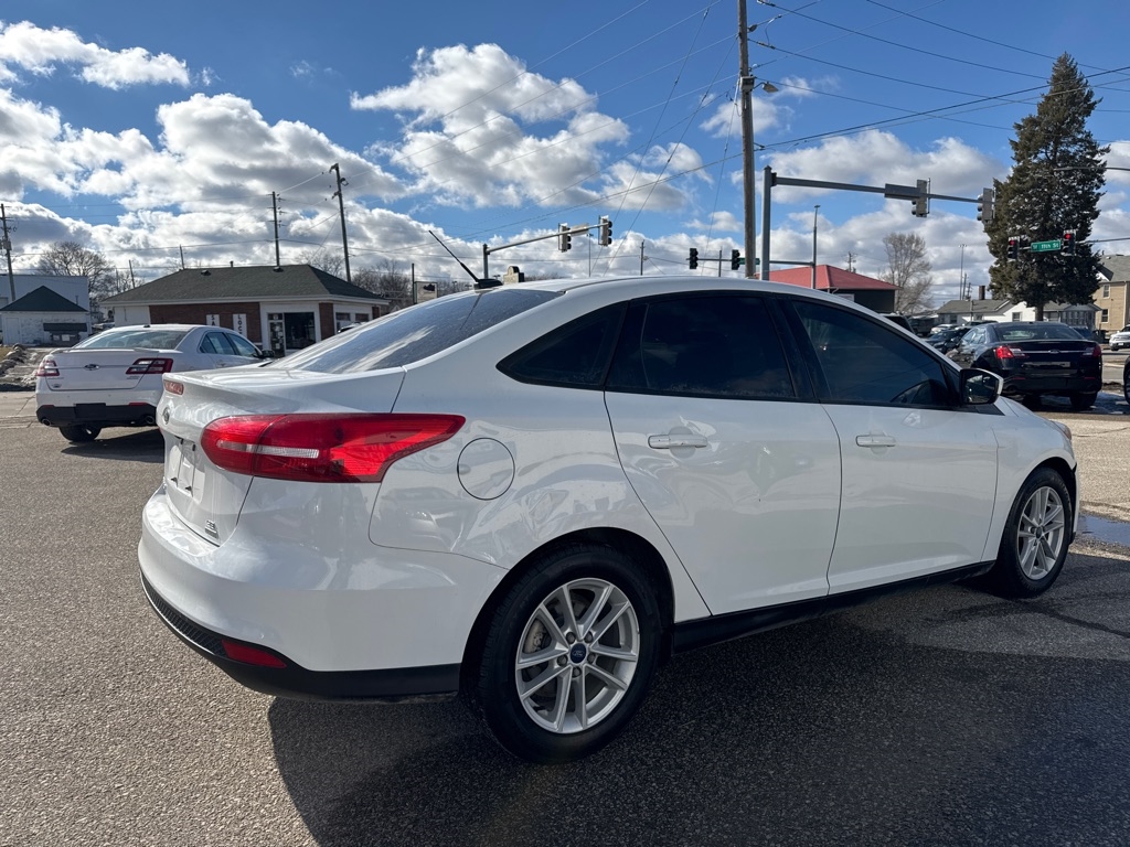 Ford Focus SE Sedan 2018