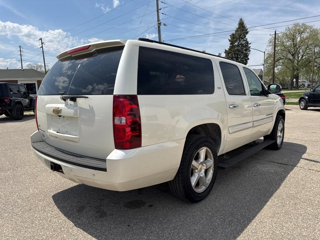 Chevrolet Suburban LS 1500 4WD 2008