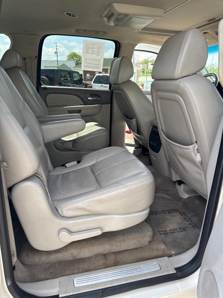 Chevrolet Suburban LS 1500 4WD 2008