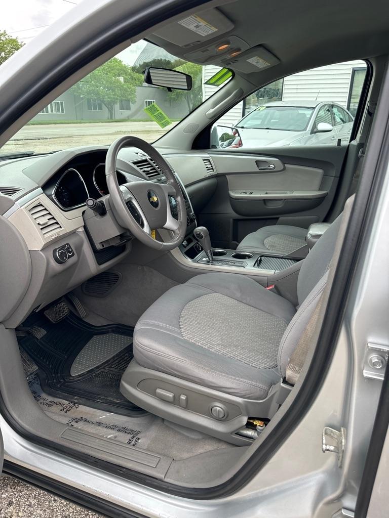 Chevrolet Traverse LT AWD 2011