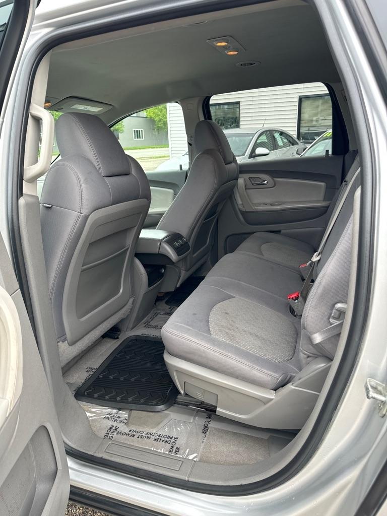 Chevrolet Traverse LT AWD 2011