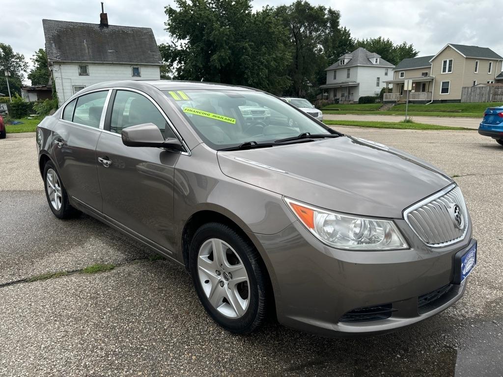 Buick LaCrosse CX 2011