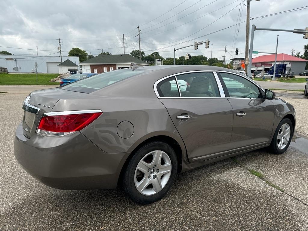 Buick LaCrosse CX 2011