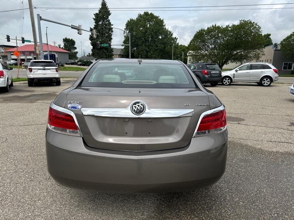 Buick LaCrosse CX 2011