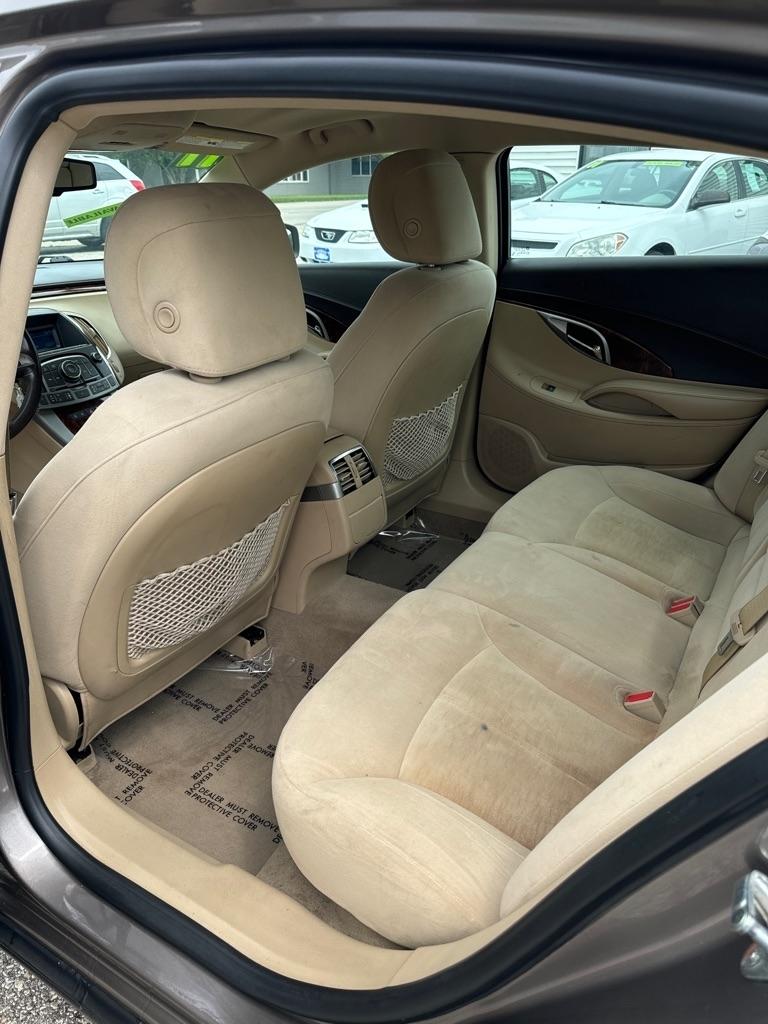 Buick LaCrosse CX 2011