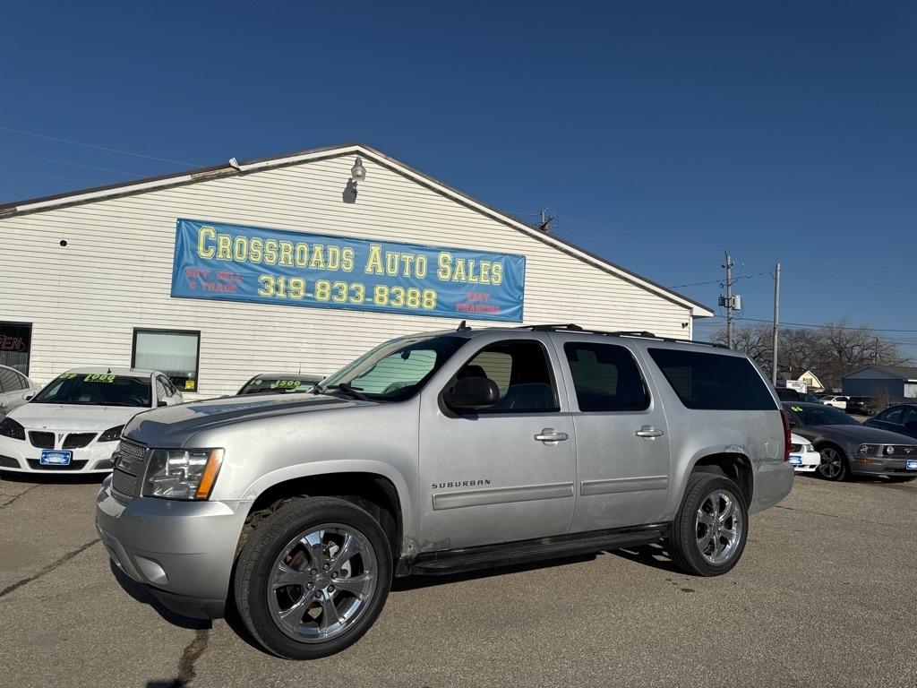 Chevrolet Suburban LS 1500 4WD 2011