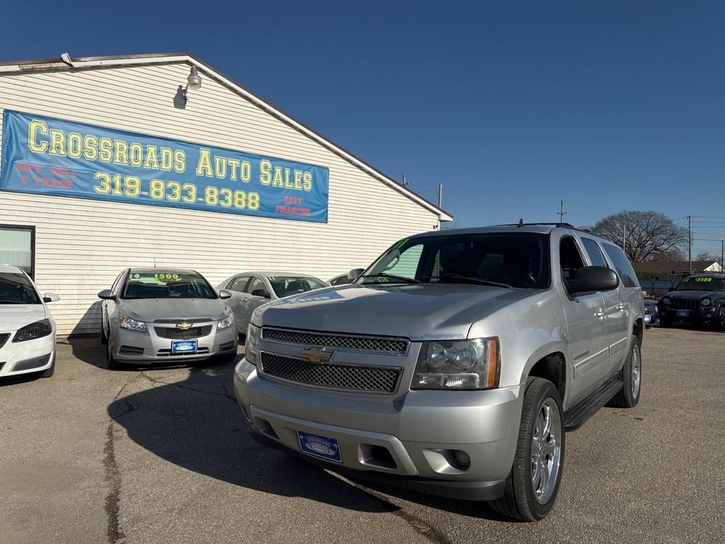 Chevrolet Suburban LS 1500 4WD 2011