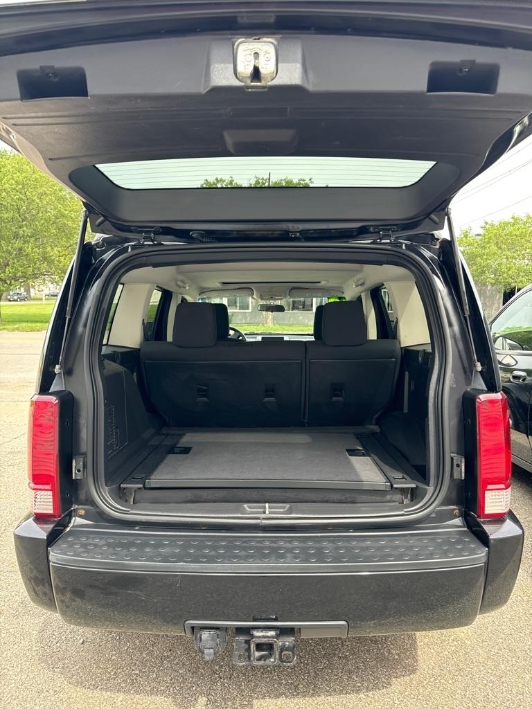 Dodge Nitro SXT 4WD 2008