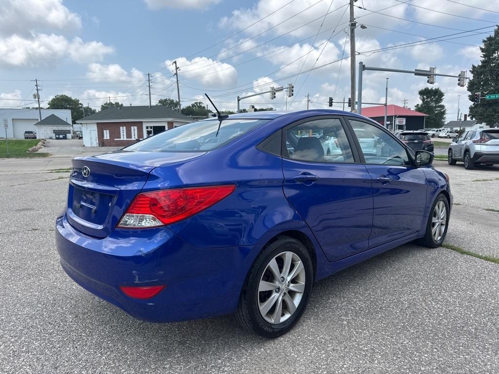 Hyundai Accent GLS 4-Door 2014