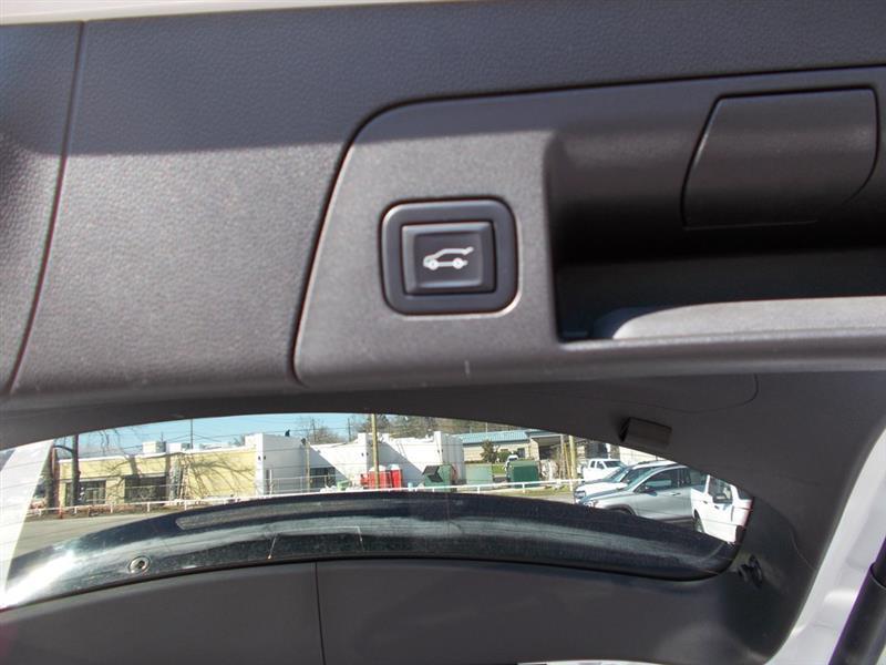 Buick Envision Essense AWD 2022