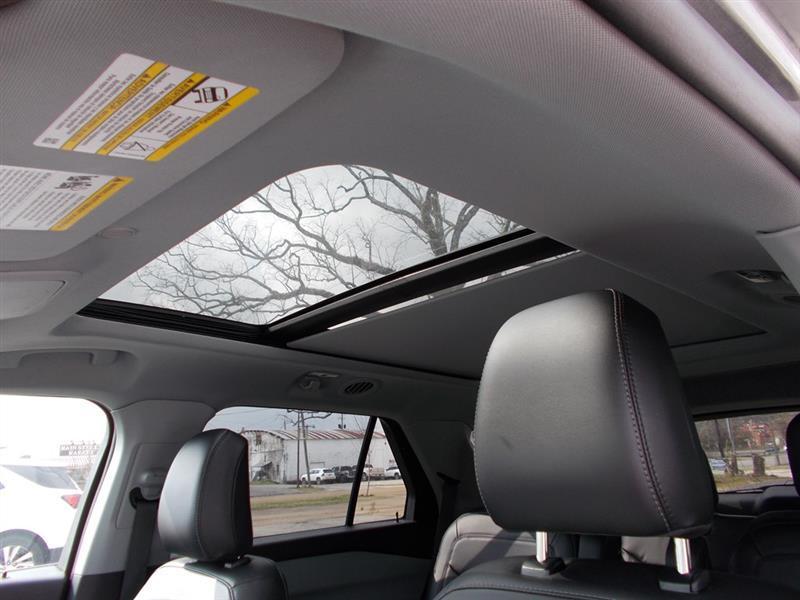 Ford Explorer XLT 2023