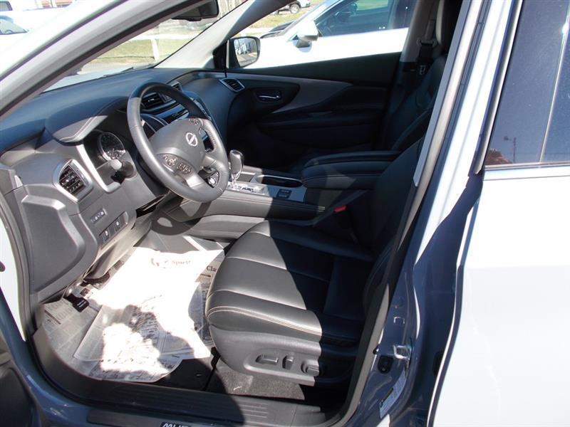 Nissan Murano SV 2024