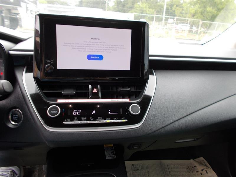 Toyota Corolla LE 2025