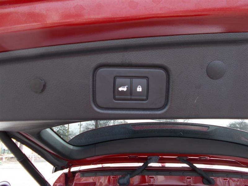 Nissan Pathfinder SL 2024