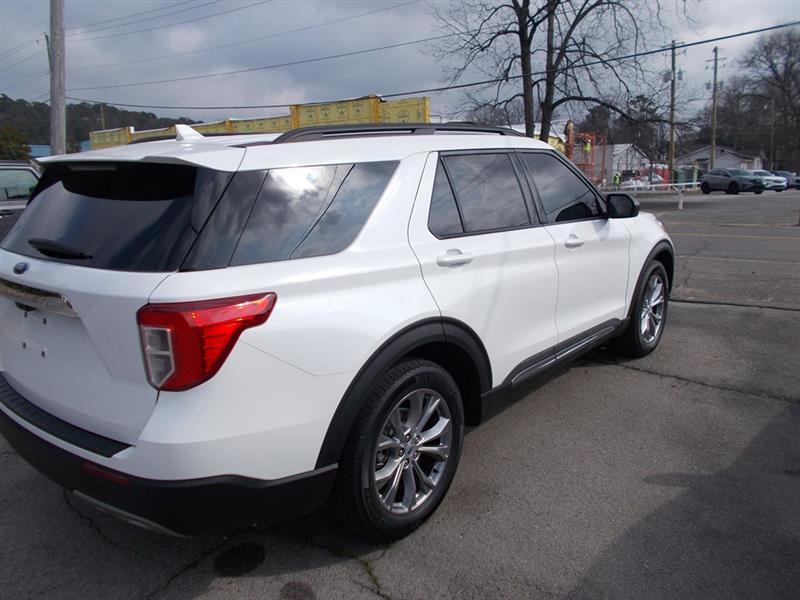 Ford Explorer XLT 2023