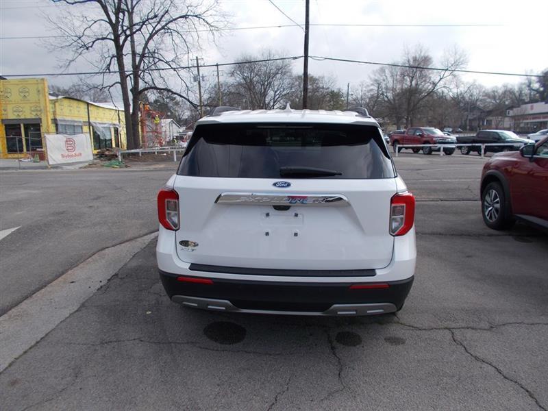 Ford Explorer XLT 2023