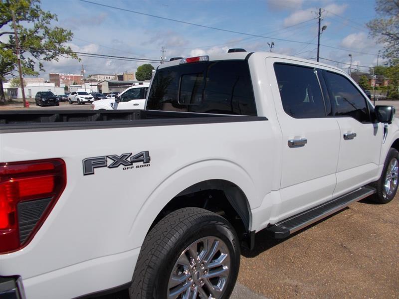 Ford F-150 XLT SuperCrew 4WD 2024