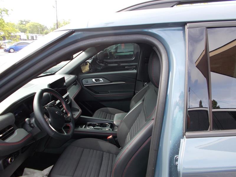 Ford Explorer ST-Line 2025
