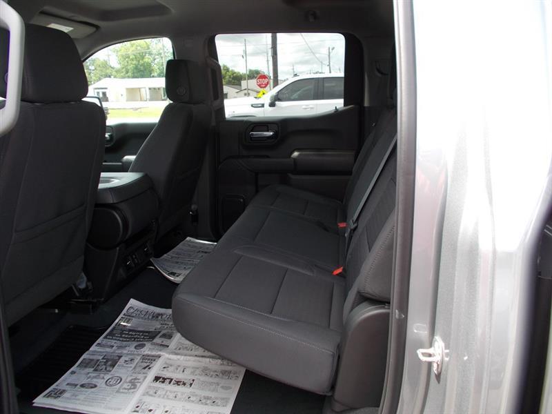 Chevrolet Silverado 1500 Trail Boss Custom Crew Cab 4WD 2024