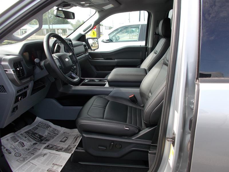 Ford F-150 XLT SuperCrew 4WD 2024
