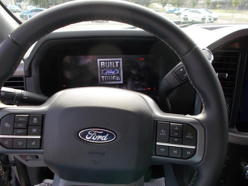 Ford F-150 XLT SuperCrew 4WD 2024