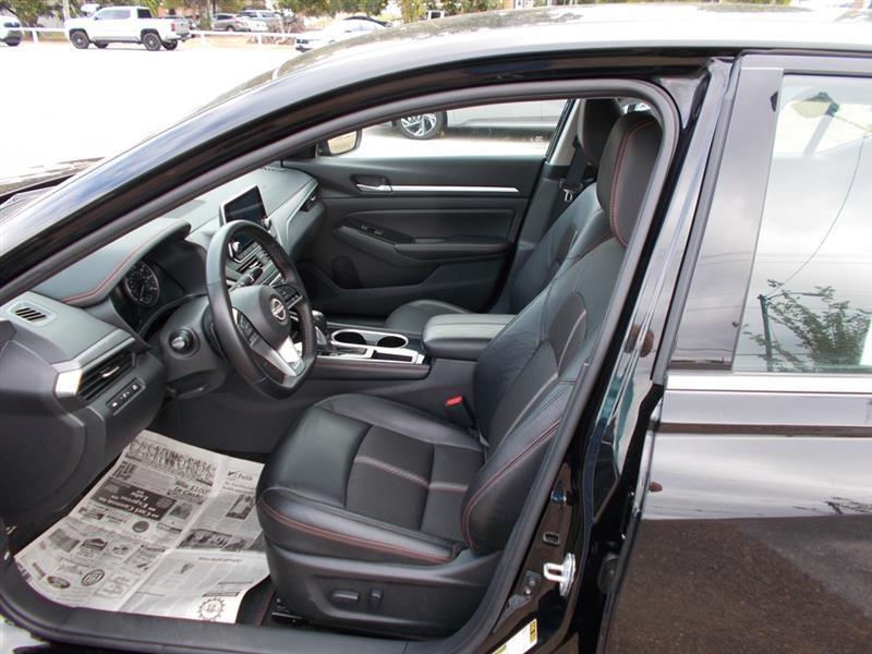 Nissan Altima 2.5 SR 2025