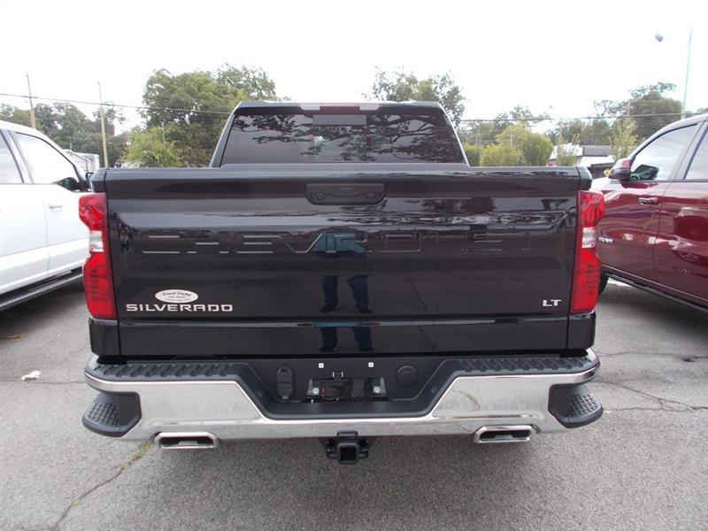 Chevrolet Silverado 1500 LT Crew Cab 4WD 2026