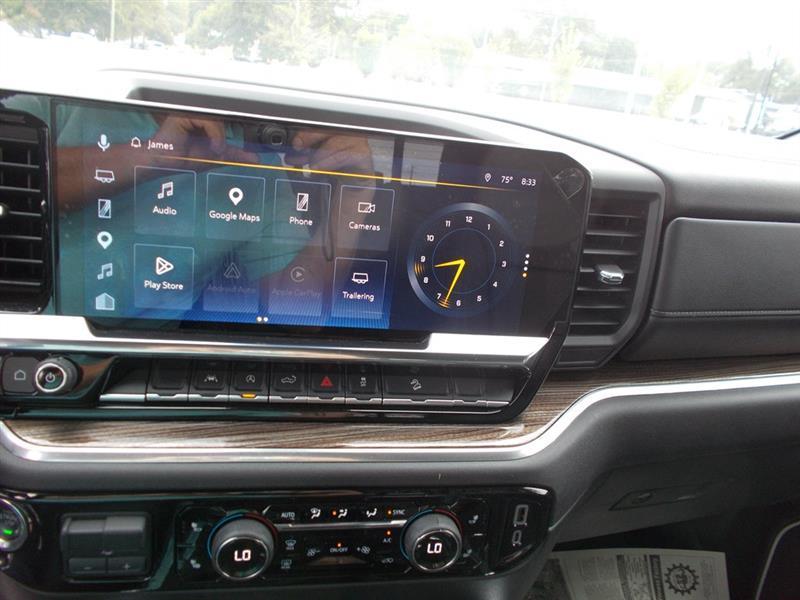 Chevrolet Silverado 1500 LT Crew Cab 4WD 2026