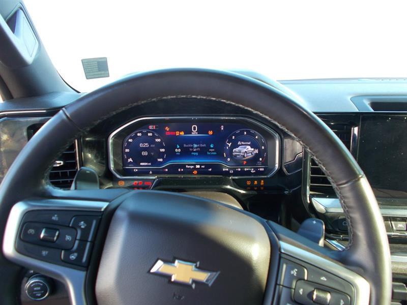 Chevrolet Silverado 1500 LTZ Crew Cab 4WD 2024