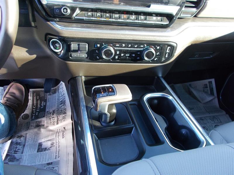 Chevrolet Silverado 1500 LTZ Crew Cab 4WD 2024