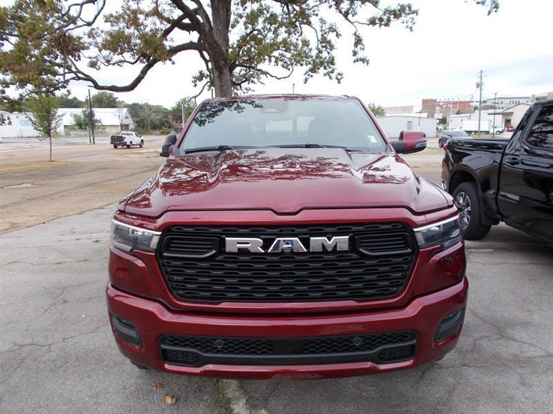 RAM 1500 Big Horn Crew Cab SWB 4WD 2026