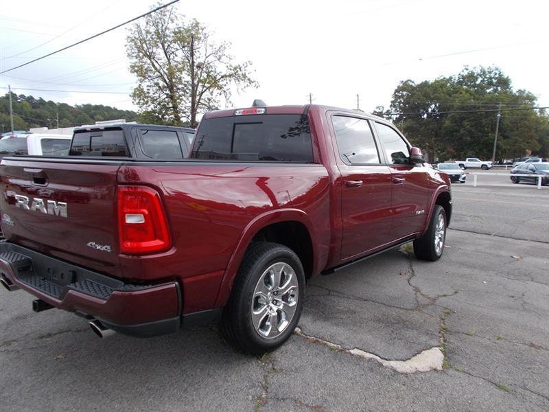 RAM 1500 Big Horn Crew Cab SWB 4WD 2026