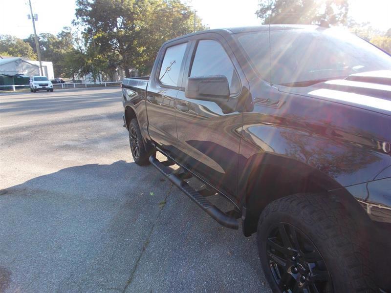 Chevrolet Silverado 1500 Trail Boss Custom Crew Cab 4WD 2026