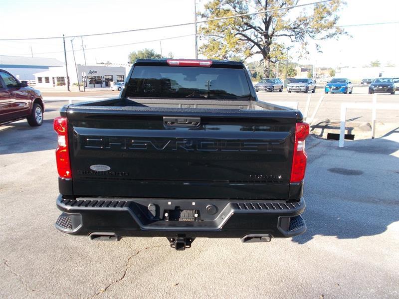 Chevrolet Silverado 1500 Trail Boss Custom Crew Cab 4WD 2026