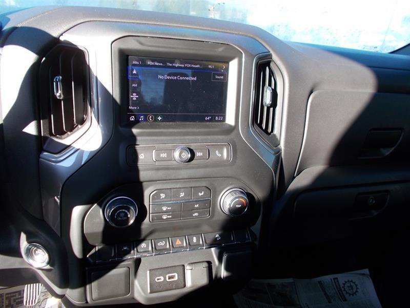 Chevrolet Silverado 1500 Trail Boss Custom Crew Cab 4WD 2026