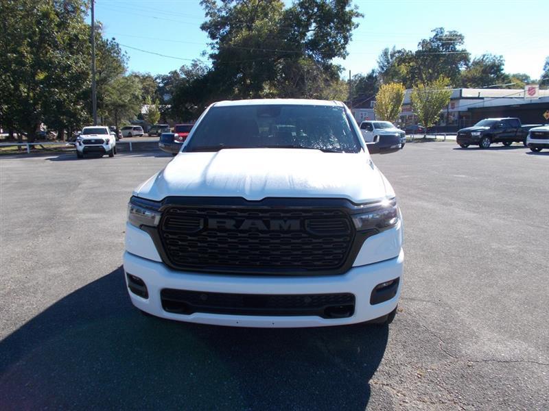 RAM 1500 Big Horn Crew Cab SWB 4WD 2026