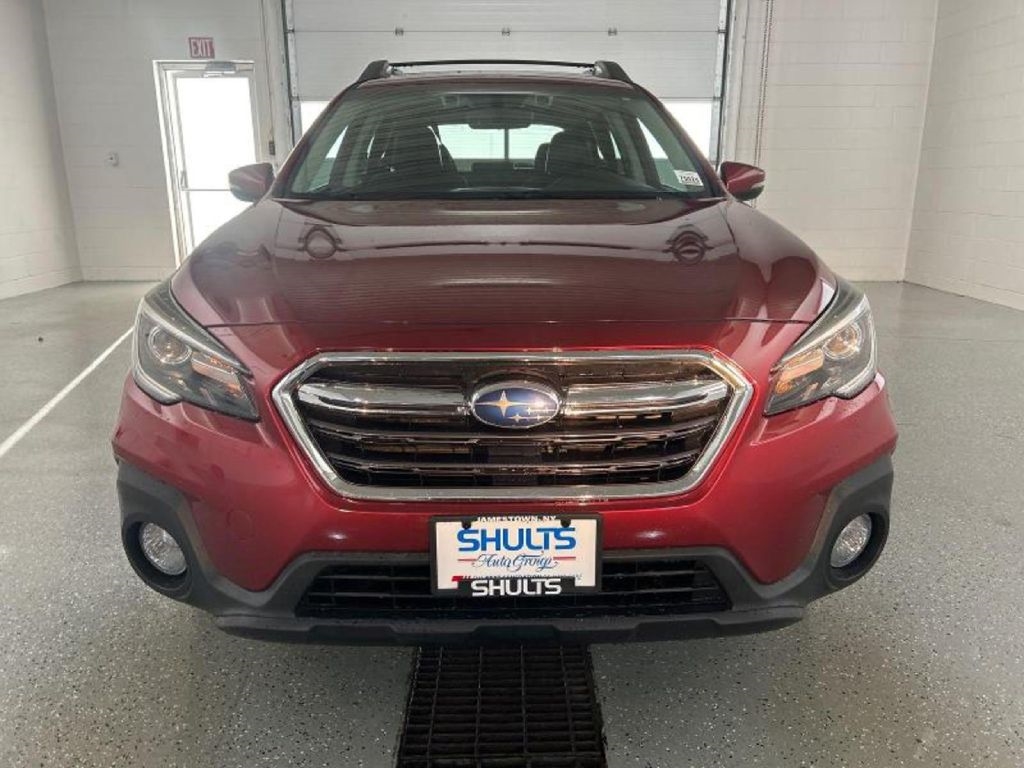 Subaru Outback  2018