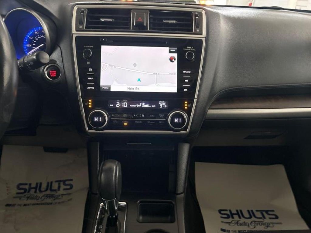 Subaru Outback  2018