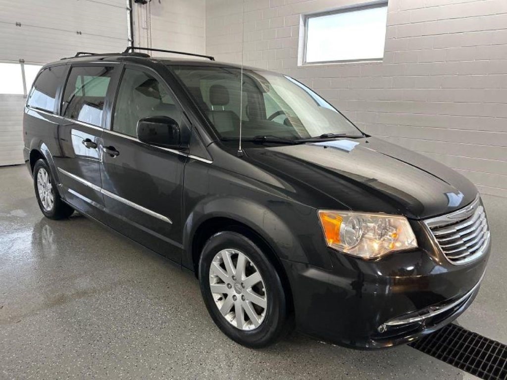 Chrysler Town & Country  2014