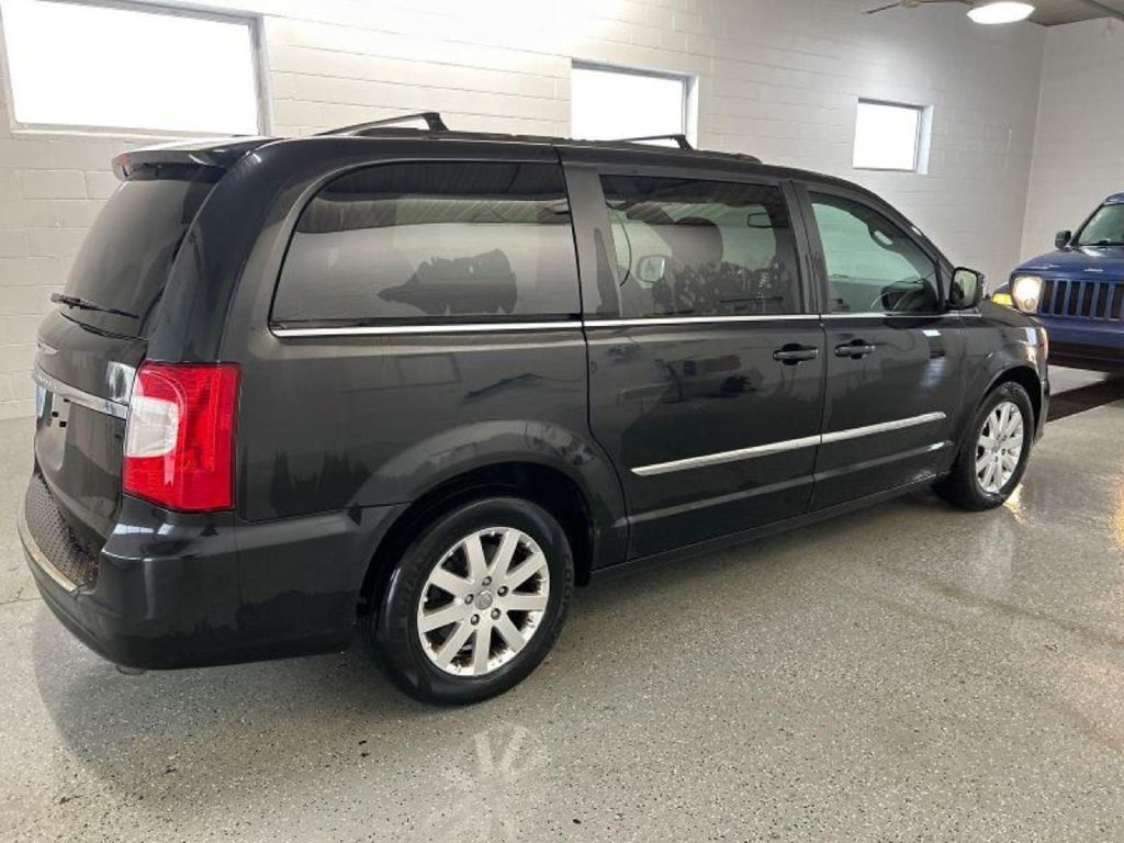 Chrysler Town & Country  2014