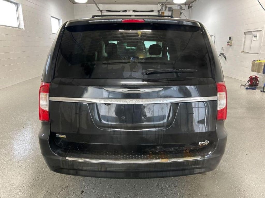 Chrysler Town & Country  2014