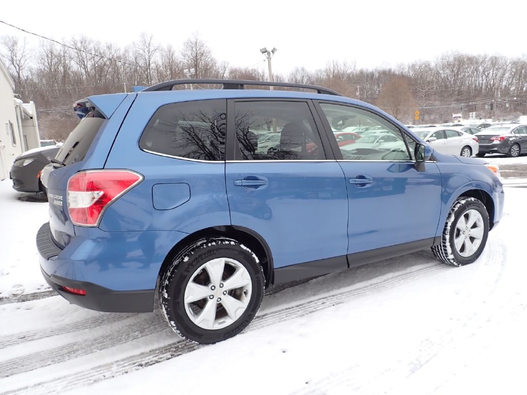 Subaru Forester  2016