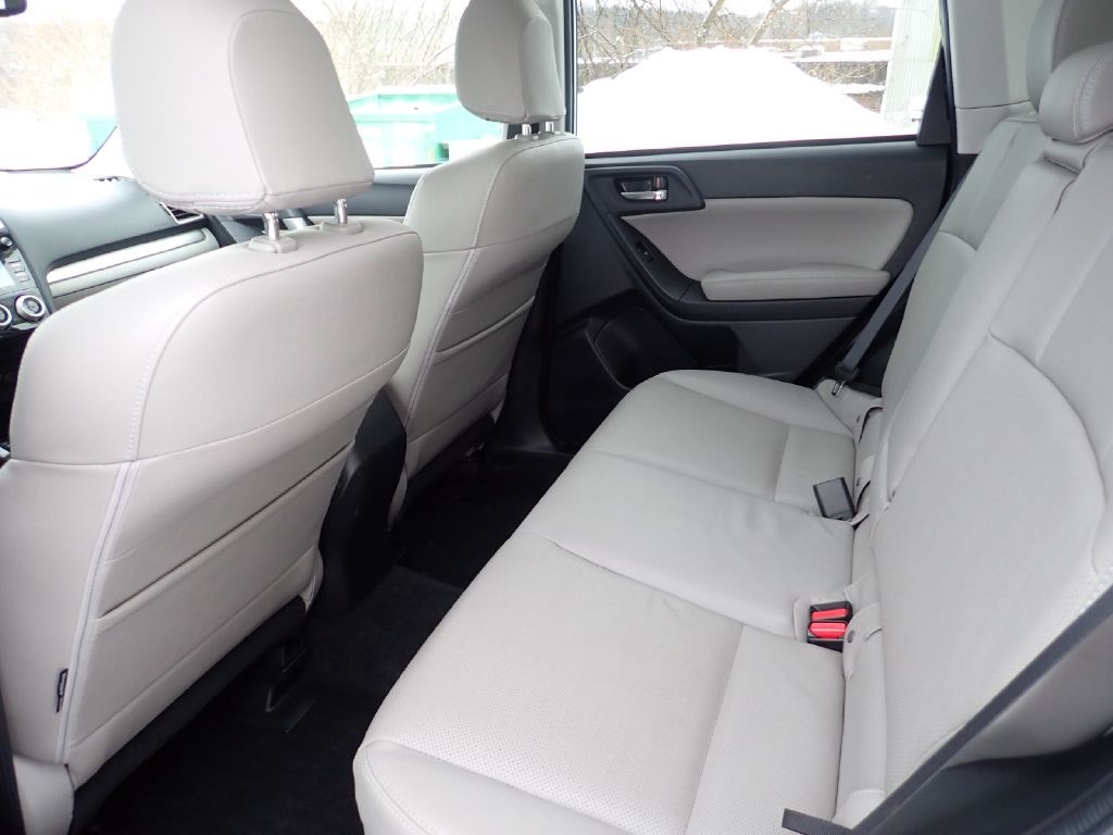 Subaru Forester  2016