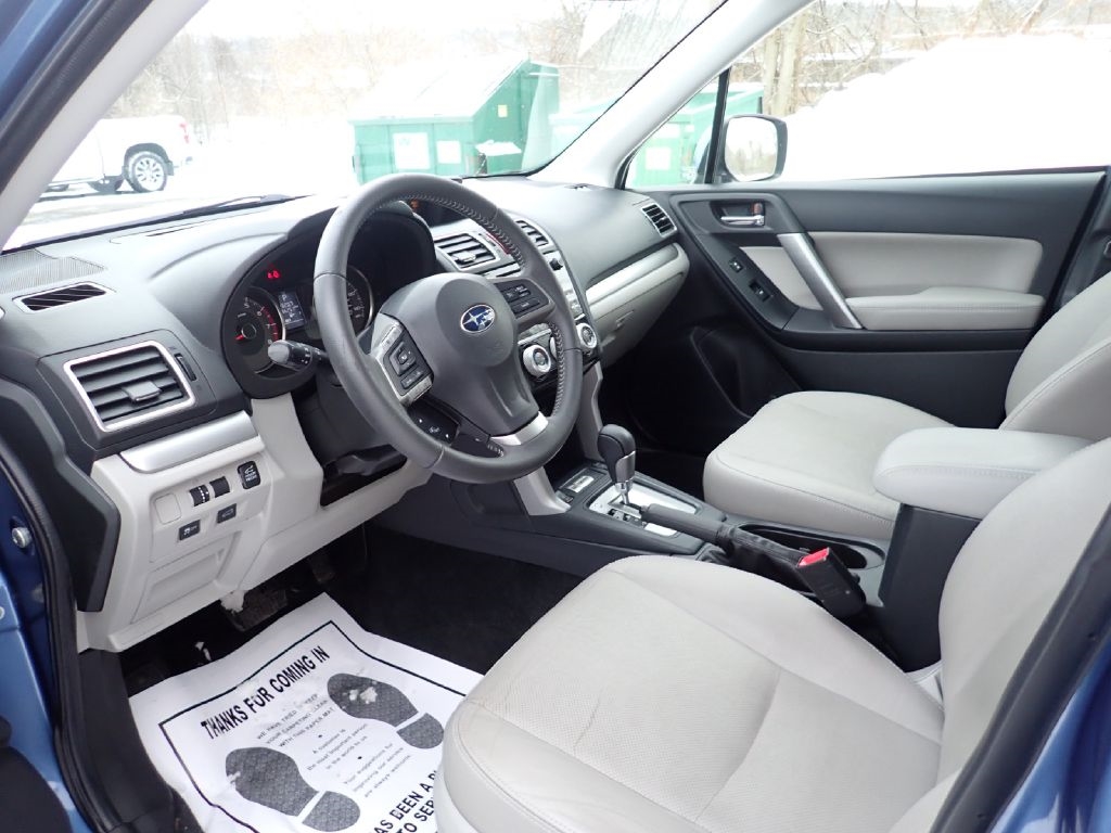 Subaru Forester  2016