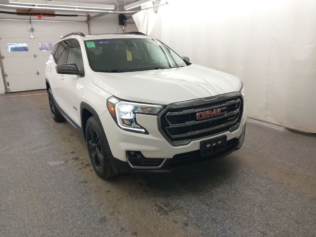 GMC Terrain  2023