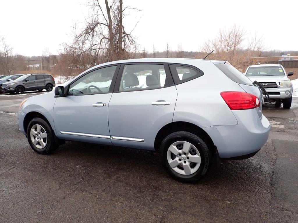 Nissan Rogue Select  2014