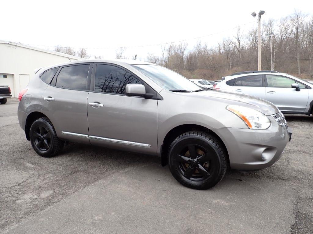 Nissan Rogue  2013