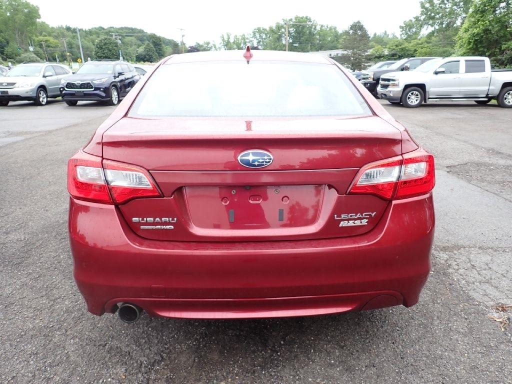 Subaru Legacy  2016